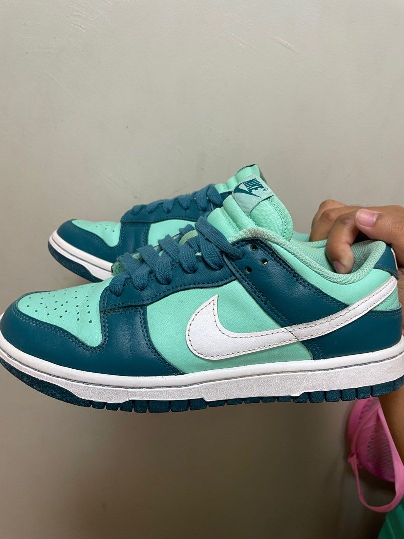 2 pairs Nike Dunk Low Geode Teal Emerald Rise SET (Category: Sneakers) located in Tarlac. Submitted by nootactive (Listing ID 1401363711, Image 1). Description: With free Stan smith.