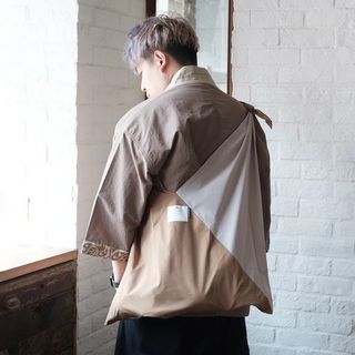 （分類：）位於 。 由 hy1230 提交（商品編號 1401489259，圖片 1）。簡介： 。