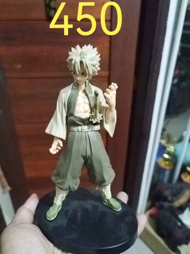 Anime Figure (Category: Figurines & Statues) located in San Rafael. Submitted by jflshoppe1989 (Listing ID 1401525914, Image 1). Description: - Anime figure of a male character - Character is wearing a white and green outfit - Features white hair - Includes a sword - Comes with a black base - Price: ₱450.