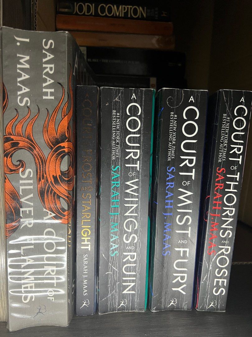 Court of Thorns and Roses Sarah J Maas Complete Set Hobbies Toys