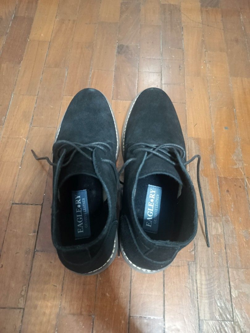 Eaglery Brook in Black Suede Chukkas (Category: Casual Shoes) located in Manila. Submitted by jeyms16 (Listing ID 1401454583, Image 3). Description: Eaglery's Black Suede Chukka Shoes, good for formal and semi-formal events. Size: US Men's 8-9 (26.5 cm).