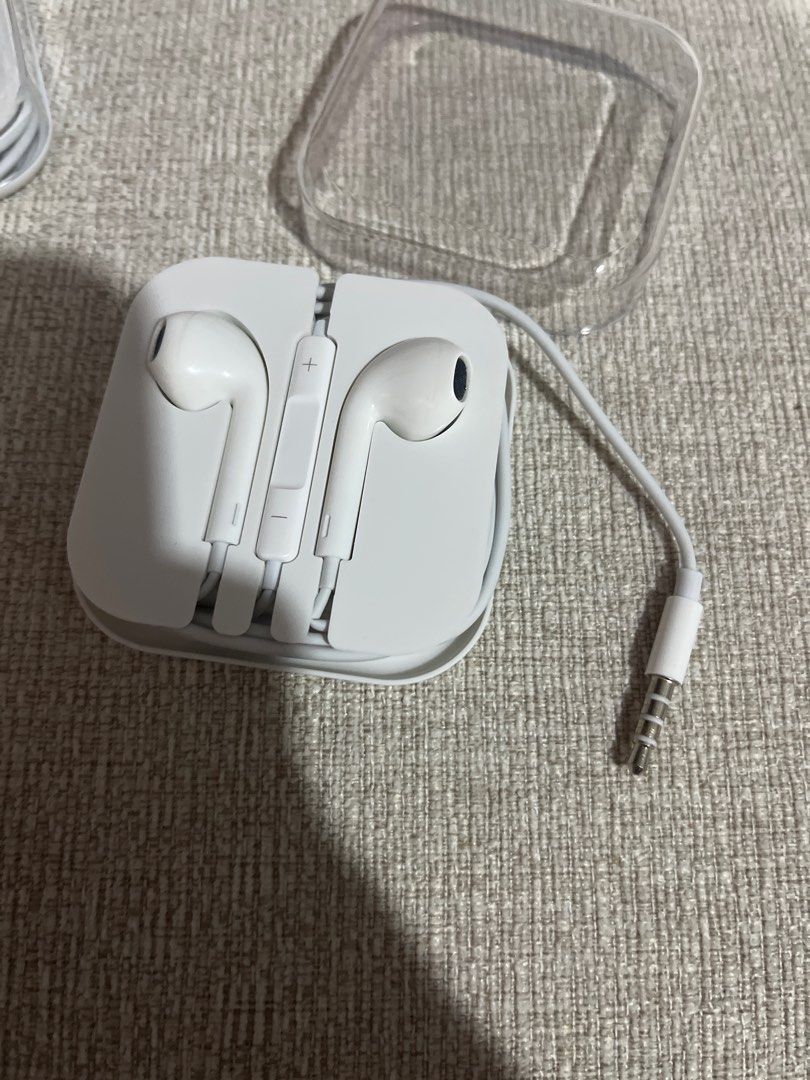 Earpiece64255561210113111