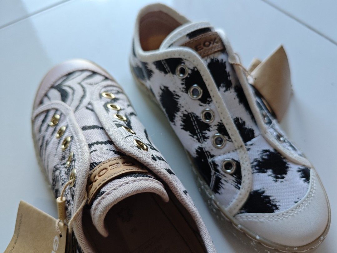 GEOX Zebra Print Slip-on Sneakers (Category: Sneakers) located in Bulacan. Submitted by pjhen93 (Listing ID 1401427286, Image 3). Description: - GEOX slip-on sneakers - Unique zebra print design - Antibacterial insole - Color: Light pink and black - Includes original tag - New and unworn -Size 32.