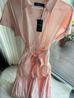 （分類：）位於 。 由 karineacloset 提交（商品編號 1401411111，圖片 1）。簡介： 。