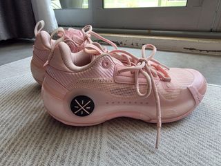(Category: ) located in . Submitted by shopperholic16 (Listing ID 1401410148, Image 1). Description: .