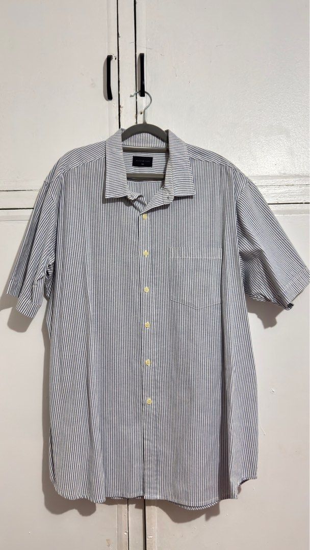 Maxwear Stripes Short Sleeve Polo (Category: Tshirts & Polo Shirts ) located in Pasig City. Submitted by genome55 (Listing ID 1401425585, Image 1). Description: .