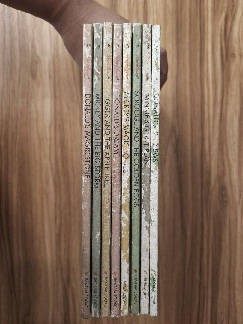 Mickey's Young Readers Library Books (Category: Children's Books) located in Manila. Submitted by rr281990 (Listing ID 1401490230, Image 2). Description: hardbound 8pcs with flaws on the spine .