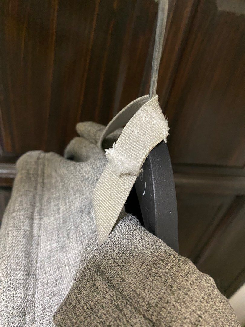 Pacsafe LX Series Anti-theft Backpack (Category: Backpacks) located in Manila. Submitted by haveago0dthrift (Listing ID 1401498229, Image 2). Description: Repair handle Need Cleaning .
