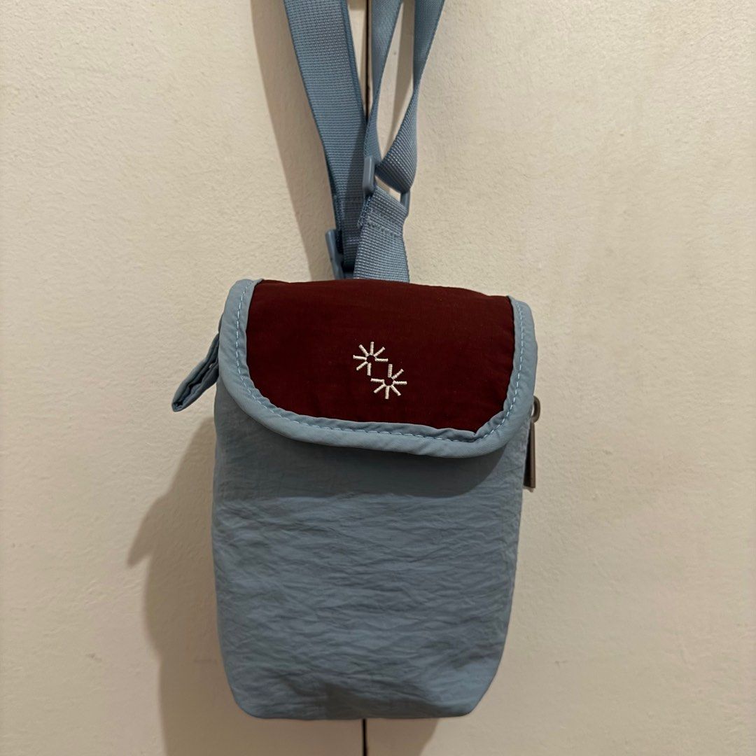 Paper Bunny - Bottle Buddy in Rift (Category: Cross-body Bags) located in Paranaque City. Submitted by potatocart (Listing ID 1401506299, Image 1). Description: + bought from takashimaya in sg + used only once + can fit owala 24 oz with boot.