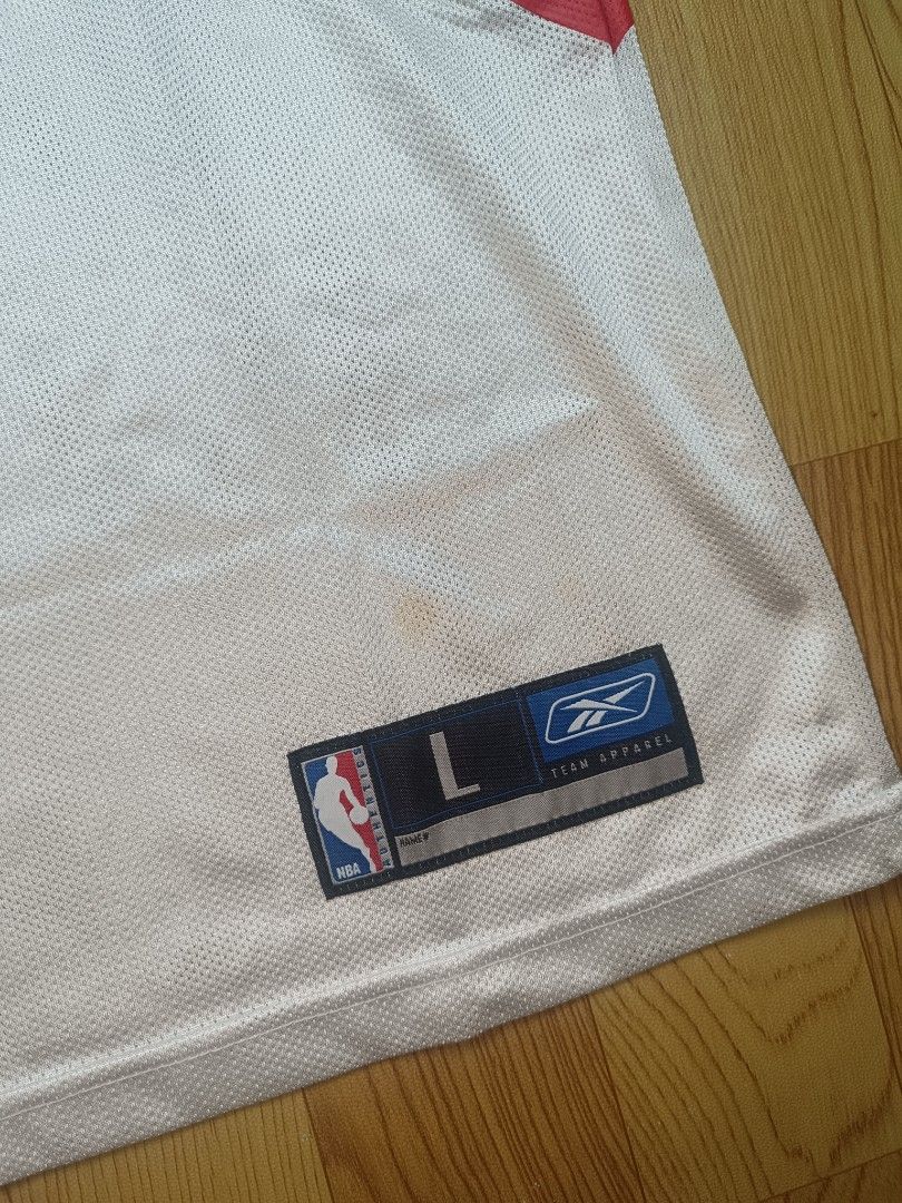 Reebok Houston Rockets Yao Ming Jersey (Category: Activewear) located in General Santos City (Dadiangas). Submitted by pete_joh (Listing ID 1401479436, Image 2). Description: Houston Rockets Yao Ming Jersey Very good condition Large on tag - W23" L30" Issue: Loose stitch (see last photo).