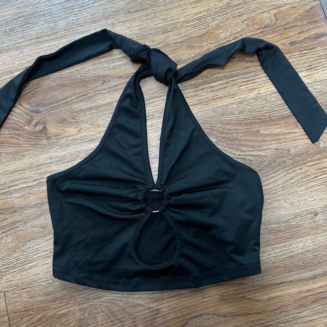 RUSH!! Maddy Perez Shein Top (Category: Blouses) located in Pasay City. Submitted by andreadeclutters0828 (Listing ID 1401400641, Image 2). Description: XS worn once 10/10 condition still with Shein pouch .