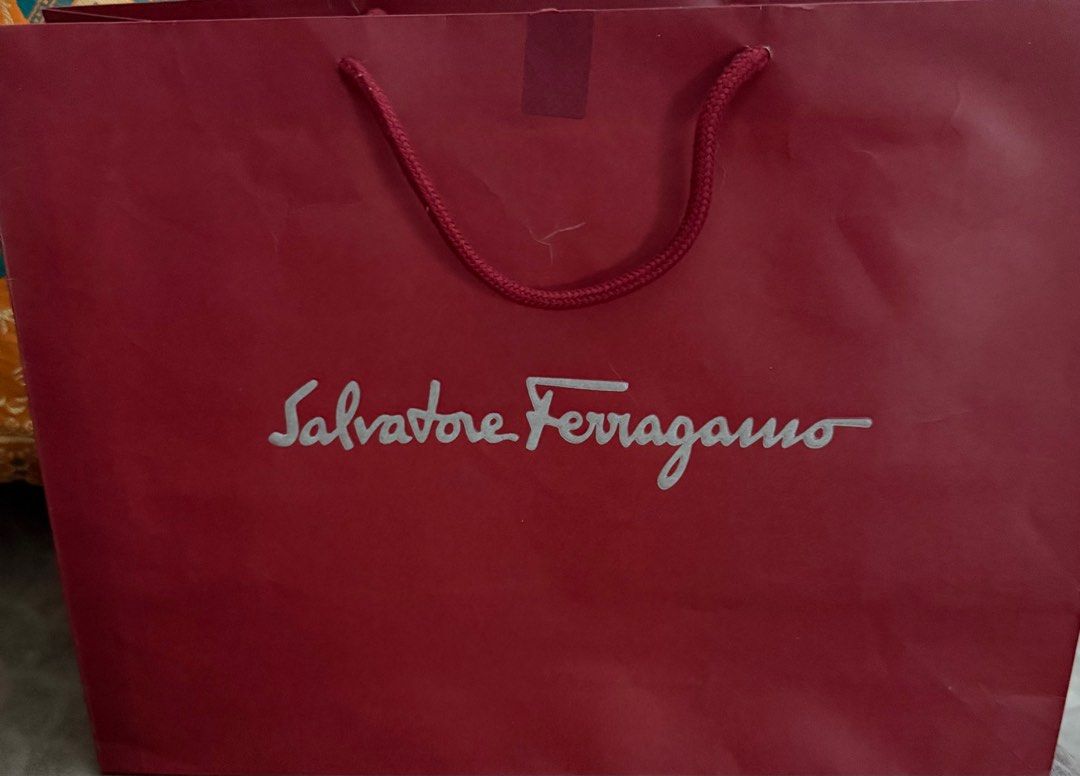 Salvatorre Ferragamo (Category: Luxury Bags & Wallets) located in Manila. Submitted by ajaypiagv (Listing ID 1401491274, Image 1). Description: Autjentic.