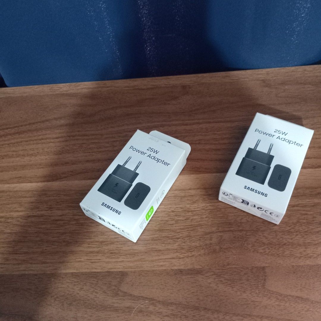 Samsung 25w super fast charger (Category: Cables & Chargers) located in Pasig City. Submitted by fasttech01 (Listing ID 1401398662, Image 3). Description: Brand new This is available while posted price indicated is per unit Can be pick up asap at pasig Shipping is available upon your booking, payment must be directly made by you before leaving my place fix price, non negotiable already a bargain For sale only.