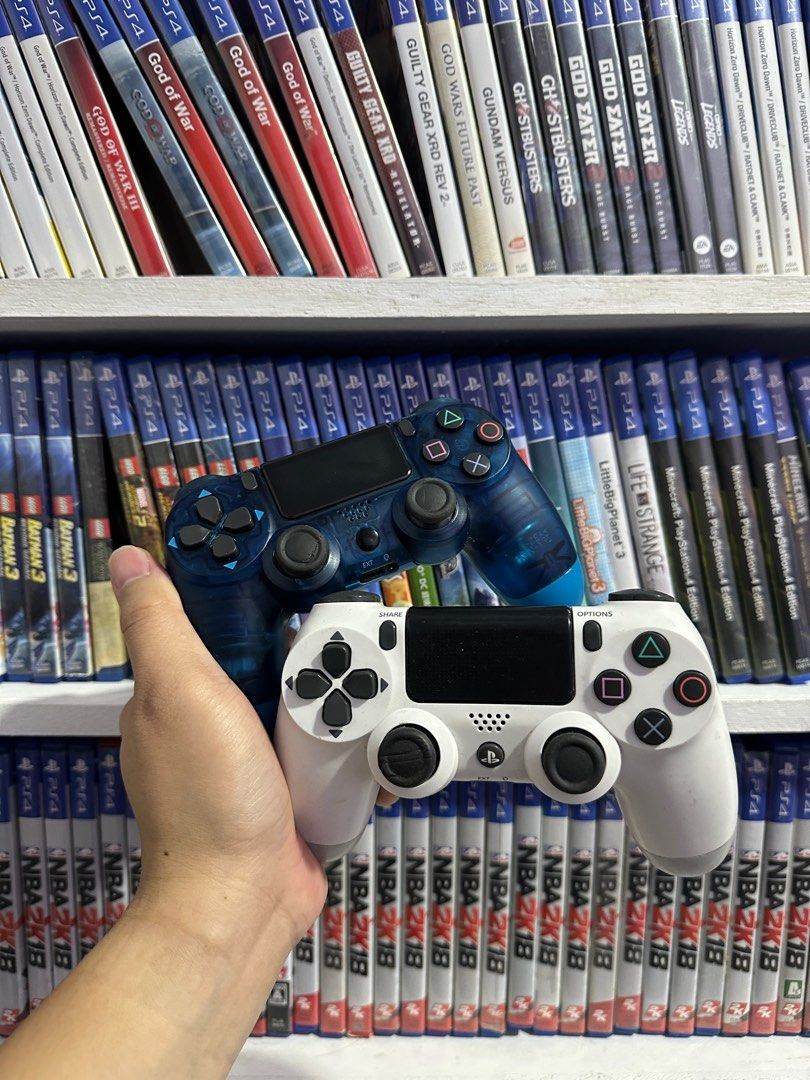 Sony PlayStation 4 DualShock 4 Controller (Category: Controllers) located in Manila. Submitted by earlelizan41906 (Listing ID 1401485601, Image 1). Description: FOR SALE ONLY Dualshock 4 controller -Compatible with PS4, PC, Mobile, Steamdeck, etc -All Original / Authentic V1 and V2 available. Message for full pricelist and available stocks. 5 days replacement warranty We have physical store at Sampaloc Manila. YES, madaming stocks! Unli test upon
