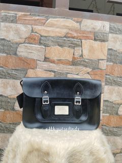 (Category: ) located in . Submitted by efthywisefinds (Listing ID 1401397163, Image 1). Description: .