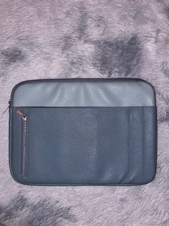 (Category: ) located in . Submitted by _brandnew.preloved_ (Listing ID 1401415508, Image 1). Description: .