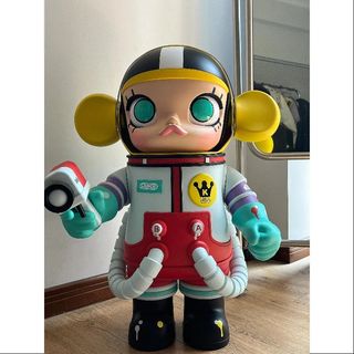 POPMART X MONCLER] POPMART SPACE MOLLY 1000% X MONCLER