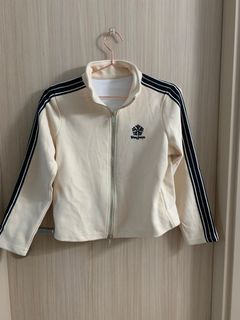米白色運動外套64234004837635110