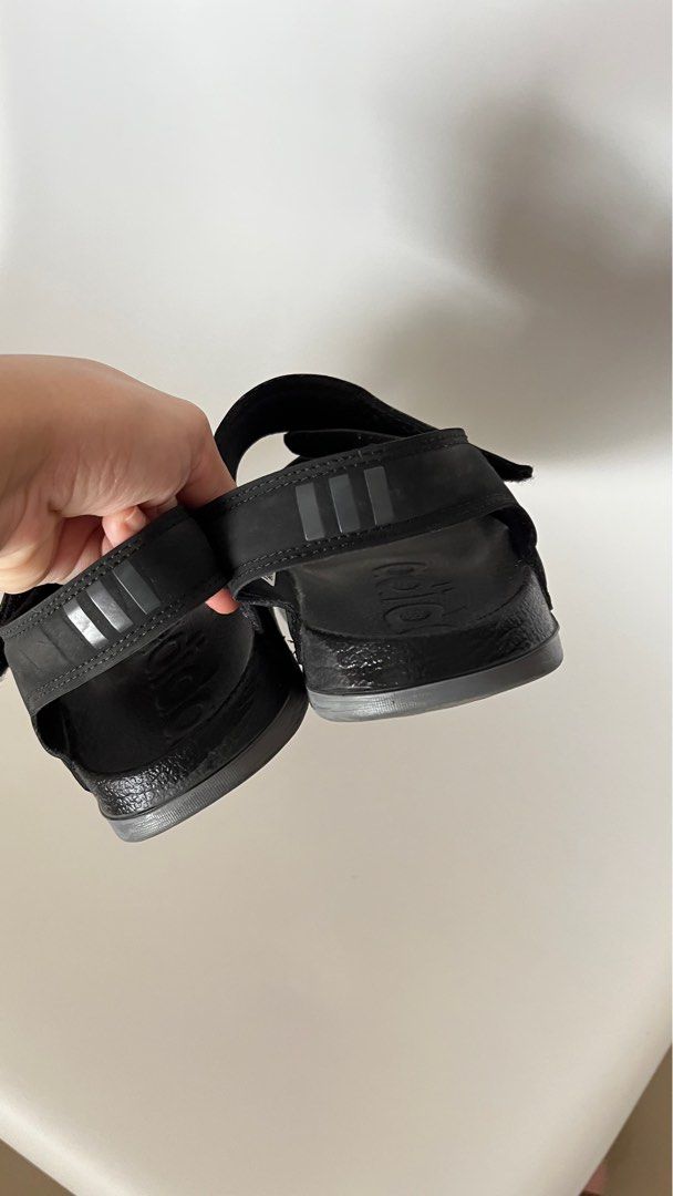 Adidas Slides with Straps - SIZE 5 (23.5cm) (Category: Slippers and slides) located in San Pedro. Submitted by shopniners (Listing ID 1396441158, Image 2). Description: ✅RARELY USED ✅AUTHENTIC ✅GOOD CONDITION ✅RFS: DECLUTTERING ✅NO LOW BALLERS.