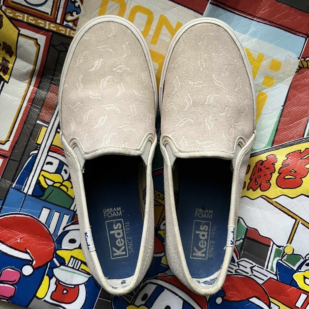 [AUTHENTIC] Keds Dream Foam Slip-On Sneakers (Category: Sneakers) located in Mabalacat. Submitted by knh.aurelio (Listing ID 1396371077, Image 1). Description: ❗ONLY ₱50 SF (within Luzon)❗ Light beige/cream color Size 5W US/ 2.5 UK/ 22cm Needs cleaning No sole damage/cracks RFS: decluttering.