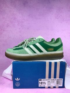 (Category: ) located in . Submitted by khai.uasneakers (Listing ID 1383559008, Image 1). Description: .