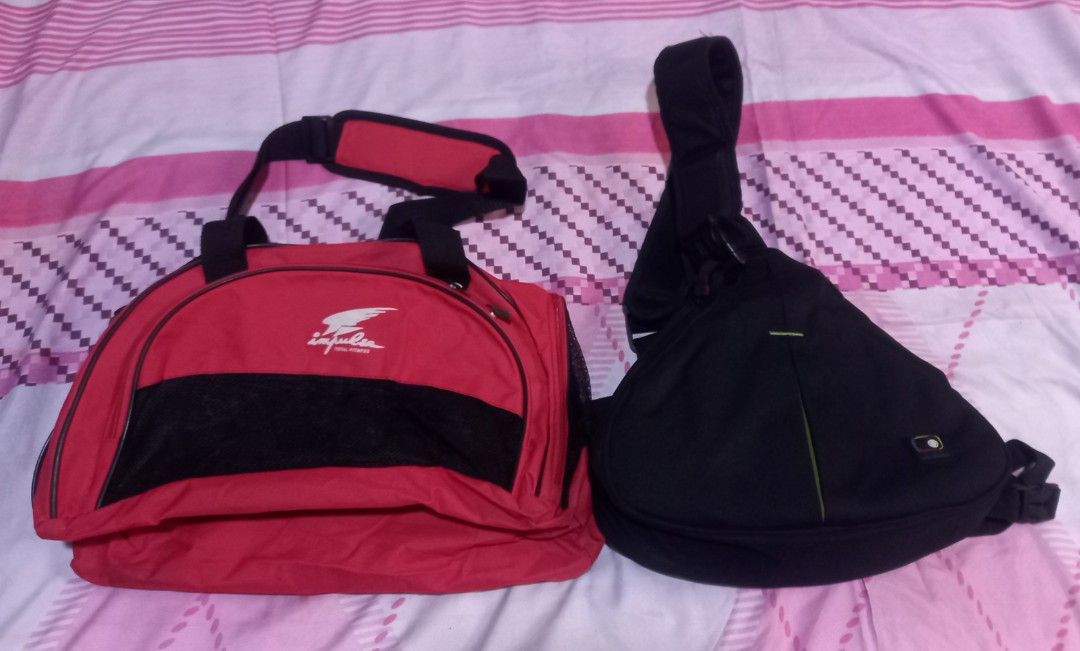 Body bag travel bag (Category: Backpacks) located in Manila. Submitted by twinklelyn03 (Listing ID 1396418804, Image 3). Description: body bag travel bag see photos for details pm sa sure buyer only maraming salamat po! #bodybag #travelbag.