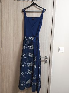 (Category: ) located in . Submitted by fashionistatrove (Listing ID 1396356153, Image 1). Description: .
