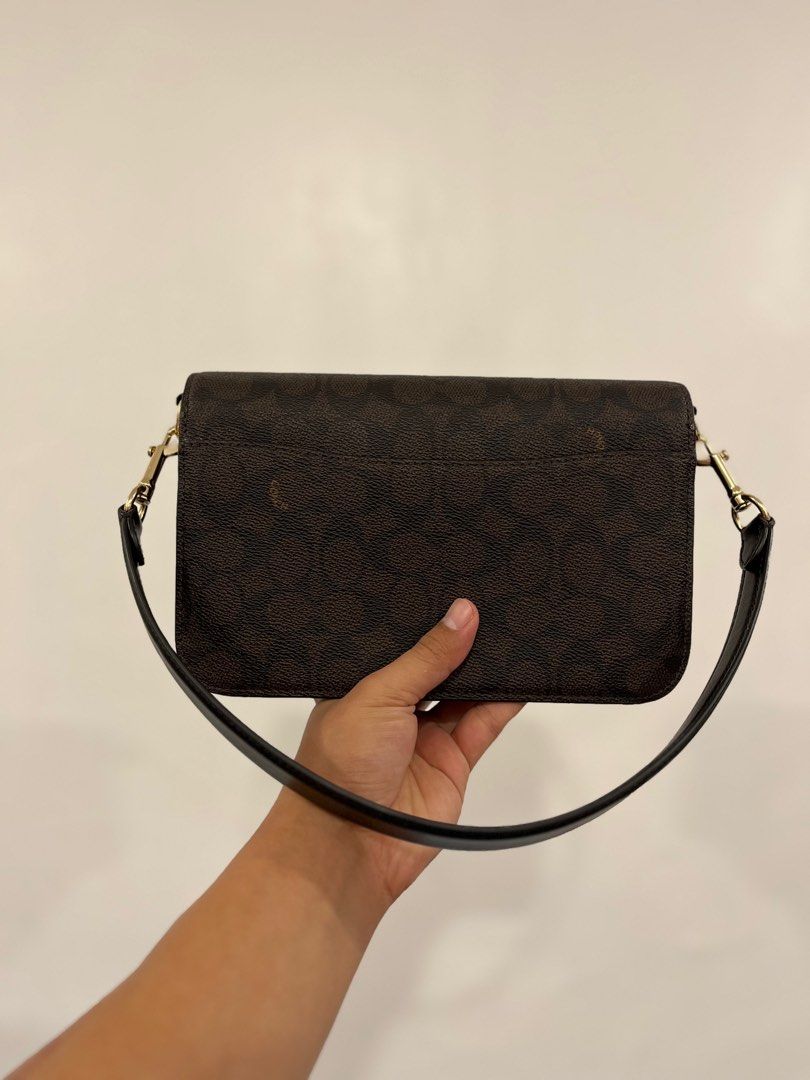 Coach Brynn (Category: Luxury Bags & Wallets) located in Manila. Submitted by luxwalletbags (Listing ID 1396456525, Image 2). Description: Guaranteed Original.