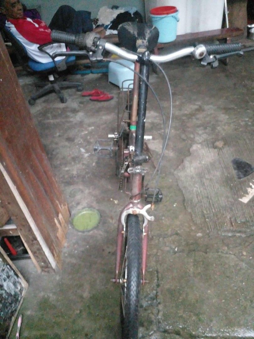 Folding Bike (Category: Bicycles) located in Manila. Submitted by wisegem-231b (Listing ID 1396294448, Image 3). Description: JAPANESE FOLDING BIKE FOR SALE 1800 LOCATION CARLOS EXTENSION SAN BARTOLOME NOVA QC.