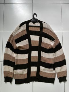 (Category: ) located in . Submitted by yeonjaewon (Listing ID 1396326008, Image 1). Description: .