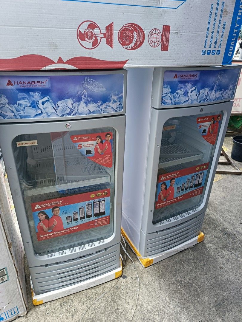 Hanabishi 6cuft upright chiller (Category: Refrigerators and Freezers) located in Makati City. Submitted by budgetappliance (Listing ID 1396305235, Image 1). Description: hanabishi 6cuft upright chiller glass type brand new mall pull out with warranty for inquiry pls text or call 09082761935.