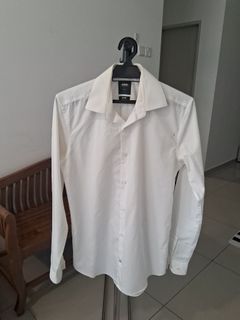 (Category: ) located in . Submitted by hmlpreloved (Listing ID 1396378792, Image 1). Description: .