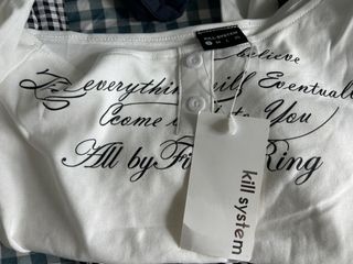 （分類：）位於 。 由 onemonthh 提交（商品編號 1396360552，圖片 1）。簡介： 。