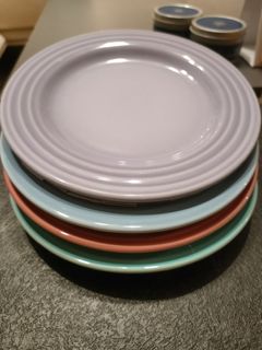 （分類：）位於 。 由 bluenberry5 提交（商品編號 1396403987，圖片 1）。簡介： 。