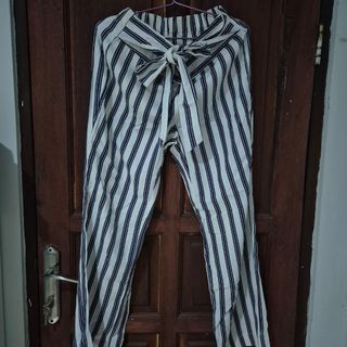 (Kategori: ) berada di . Dikirim oleh toko_celzy (ID iklan 1396466186, Gambar 1). Deskripsi: .