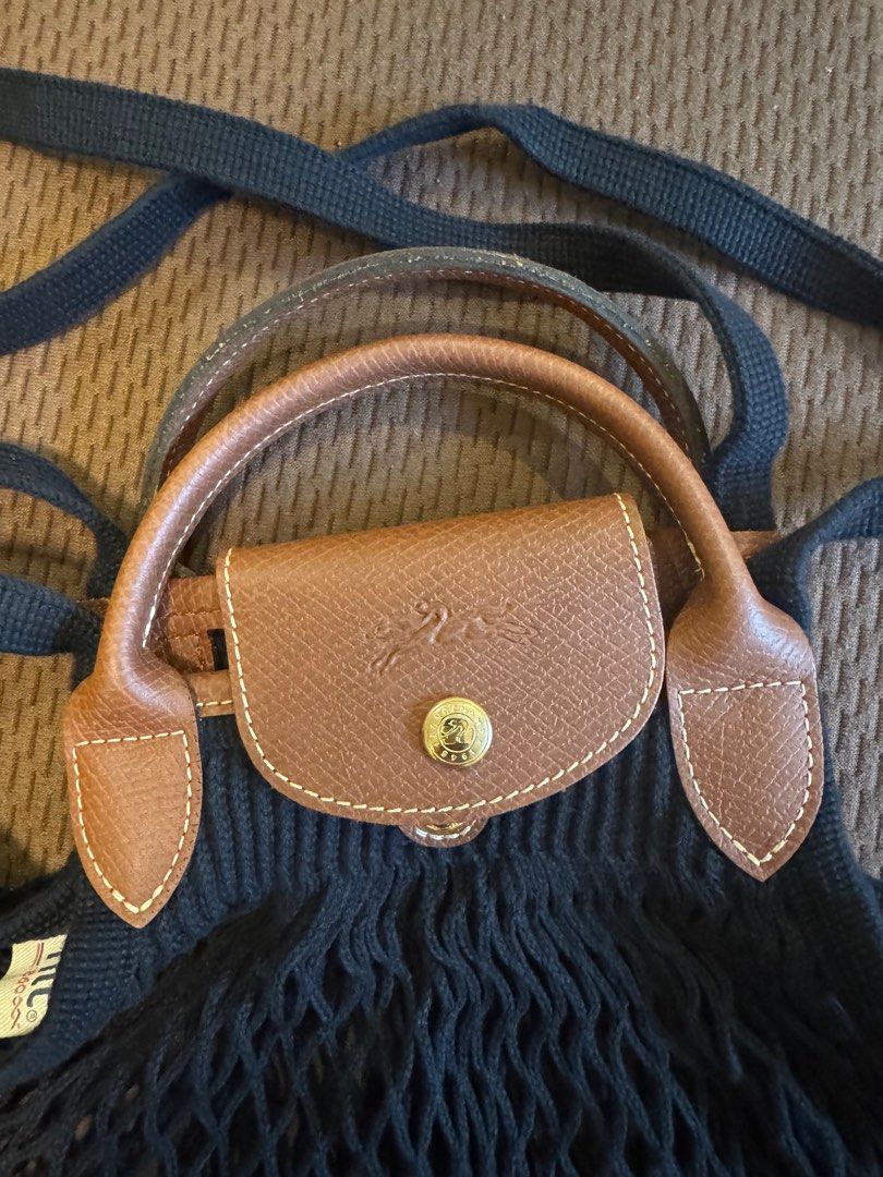 Longchamp Net Tote Bag - Le Pliage Filet (Category: Luxury Bags & Wallets) located in Mandaluyong City. Submitted by destash_manda (Listing ID 1396357953, Image 1). Description: Bnew. Never used.