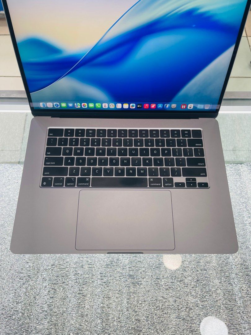 Macbook Air M2 15-inch, 2023 256/8 (Category: Laptops & Notebooks) located in Manila. Submitted by oddlion-e6f6 (Listing ID 1396337549, Image 1). Description: 💻For Sale: Secondhand❗️❗️❗️ ✅Macbook Air ✅15-inch, 2023 ✅Processor: Apple M2 ✅Storage: 256GB SSD ✅Memory: 8GB RAM MEMORY ✅Os: macOS Tahoe Version 26.0 Beta ✅Cycle Count: 278 ✅Maximum Capacity: 88% ✅Baterry Condition: Normal ✅Color: Space Gray ✅Ports: 3 ports & Magsafe 3 ✅integrated Touch I