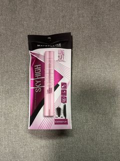 Maybelline 飛天翹防水睫毛膏 （05 Yuyami Lavender）64213878198403110