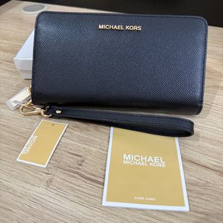 (Category: ) located in . Submitted by authentic.preloved28 (Listing ID 1396401008, Image 1). Description: .