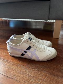 (Category: ) located in . Submitted by szzcloset (Listing ID 1396369897, Image 1). Description: .