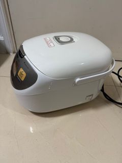 （分類：）位於 。 由 lorrainetsoi33 提交（商品編號 1396288403，圖片 1）。簡介： 。