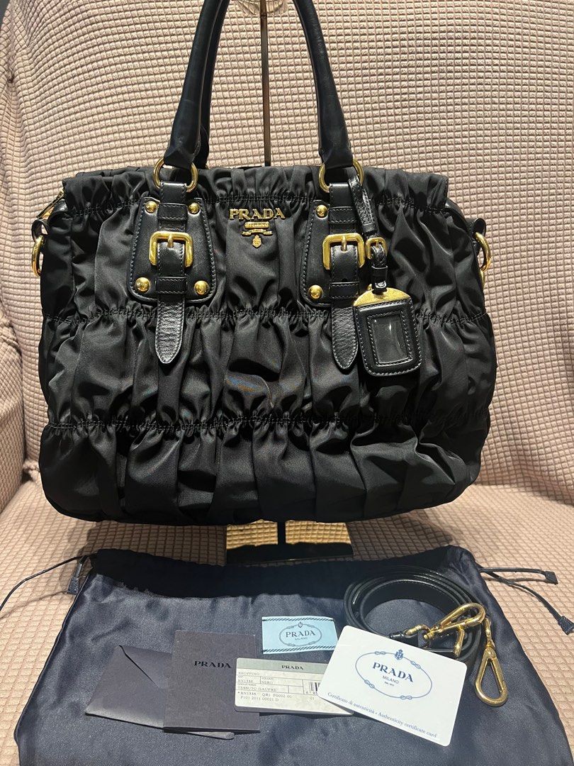 Prada Tessuto Gaufre Nylon (Category: Luxury Bags & Wallets) located in Bacoor. Submitted by majezticos (Listing ID 1396401432, Image 1). Description: Prada Tessuto Gaufre Nylon IPrice: 35,000 PHP Condition: Rank A Color: Black Inclusions: Dustbag, Authenticity Card, Care Card, Sling ~ Open for layaway up to 2 months DTI & BIR Registered Business Location : Bacoor, Cavite Disclaimer: All products, names, brands, and logos are the property of thei