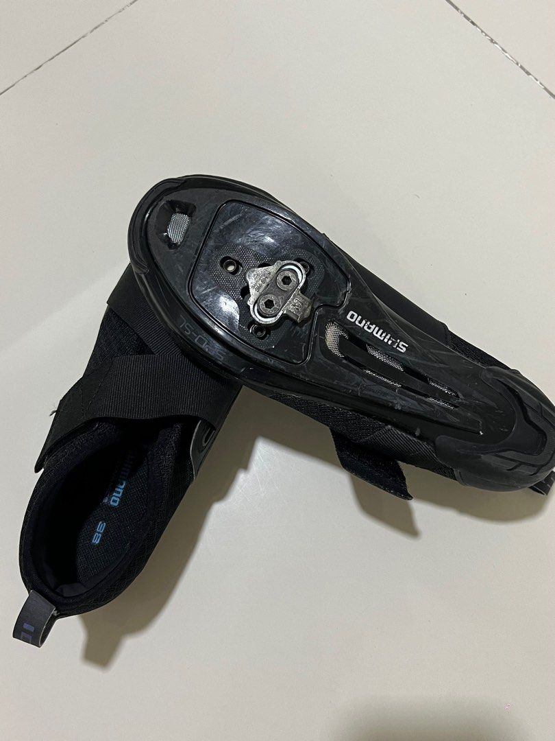 Shimano Cycling Shoes Size 38 (Category: Other Sports Equipment and Supplies) located in Pateros City. Submitted by tinpadilla01-48461 (Listing ID 1396313267, Image 3). Description: - Shimano cycling shoes - Black color - Size 38 - Strap closure system - Cleat mount on sole - Shimano logo visible - Ideal for indoor cycling or road biking.