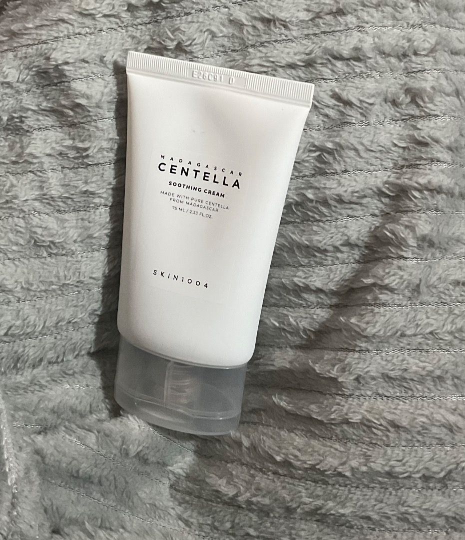 SKIN 1004 Centella Soothing cream (Category: Face Care) located in Valenzuela. Submitted by mami07 (Listing ID 1396438812, Image 1). Description: Bought on orange app for 370 something Pm for interested.