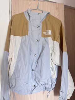 （分類：）位於 。 由 katcheee 提交（商品編號 1396316051，圖片 1）。簡介： 。