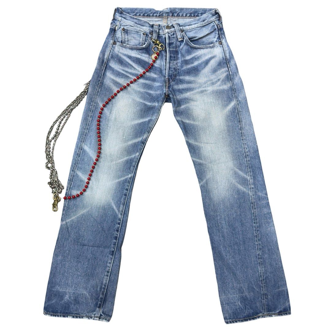 Vintage levis 501 big E Japan (Category: Jeans) located in Manila. Submitted by allinthiswall (Listing ID 1396452910, Image 1). Description: vintage pair of @levis 501 selvedged jawn made in japan 🇯🇵 big E buttonfly in size 32-33’ inch waist, 44’ inch total length in 8.5’ inch leg opening,. worn out blue denim in cool fades all thru,,. #levis501 #allinthiswall 🦋⚡️.