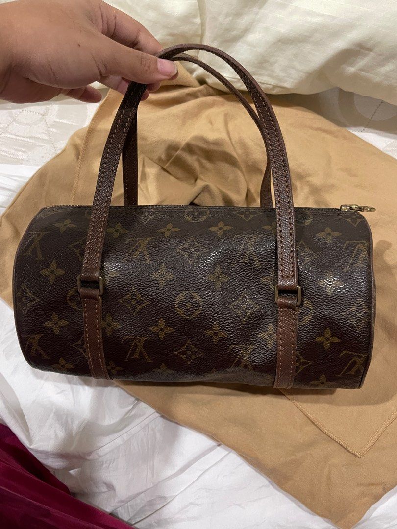 Vintage Louis Vuitton Papillon 26 (Category: Luxury Bags & Wallets) located in Paranaque City. Submitted by studio0803ph (Listing ID 1396410935, Image 1). Description: lv papillon in greate vintage condition inclusion: dust bag only.