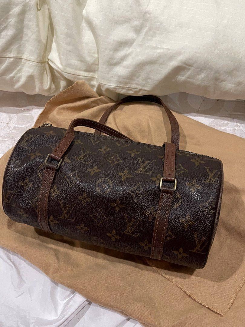 Vintage Louis Vuitton Papillon 26 (Category: Luxury Bags & Wallets) located in Paranaque City. Submitted by studio0803ph (Listing ID 1396410935, Image 2). Description: lv papillon in greate vintage condition inclusion: dust bag only.