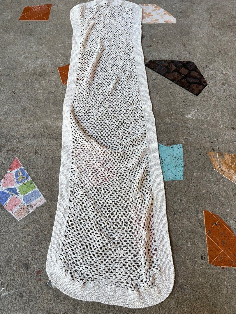 60”x15 table runner (Category: Carpets, Mats & Flooring) located in Dipolog. Submitted by playmatesfriend.ph (Listing ID 1396554658, Image 1). Description: .