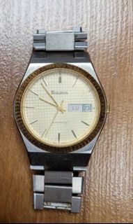 (數十年唔知價，自出價高者得)  70年代尾80年代頭瑞士製SWISS MADE 寶路華BULOVA "Oyster Date"Automatic男裝錶等2隻64196300022913110
